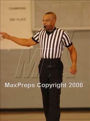 Thumbnail 2 in Wood vs. Woodside (Cordova Christmas Classic) photogallery.