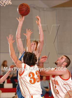 Thumbnail 2 in Wood vs. Woodside (Cordova Christmas Classic) photogallery.