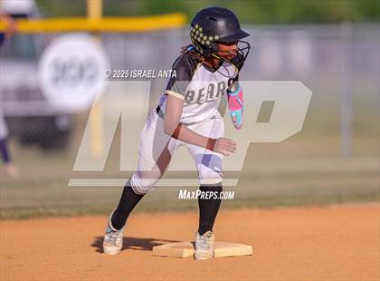 Thumbnail 3 in Purnell Swett @ Gray's Creek (United 8 Conference Tournament - Semi-Finals) photogallery.