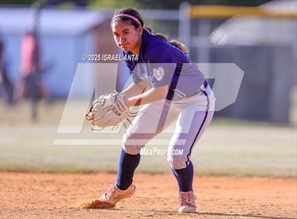 Thumbnail 2 in Purnell Swett @ Gray's Creek (United 8 Conference Tournament - Semi-Finals) photogallery.