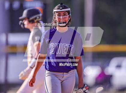 Thumbnail 1 in Purnell Swett @ Gray's Creek (United 8 Conference Tournament - Semi-Finals) photogallery.