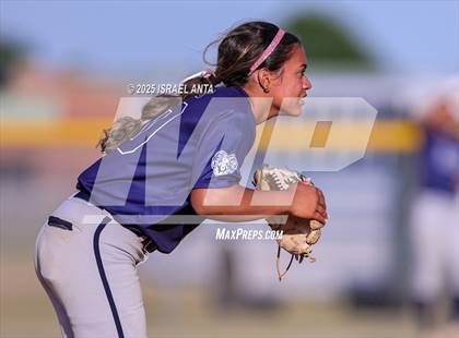 Thumbnail 2 in Purnell Swett @ Gray's Creek (United 8 Conference Tournament - Semi-Finals) photogallery.