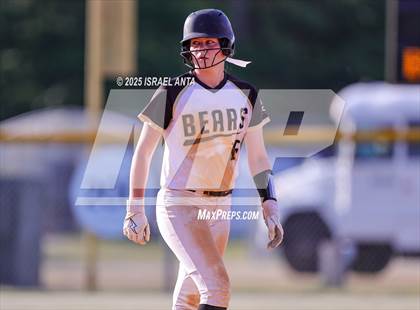 Thumbnail 2 in Purnell Swett @ Gray's Creek (United 8 Conference Tournament - Semi-Finals) photogallery.