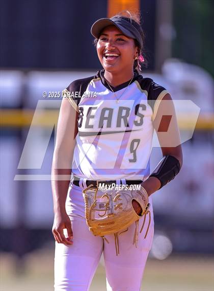 Thumbnail 2 in Purnell Swett @ Gray's Creek (United 8 Conference Tournament - Semi-Finals) photogallery.
