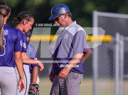 Thumbnail 1 in Purnell Swett @ Gray's Creek (United 8 Conference Tournament - Semi-Finals) photogallery.