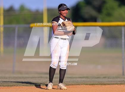 Thumbnail 2 in Purnell Swett @ Gray's Creek (United 8 Conference Tournament - Semi-Finals) photogallery.