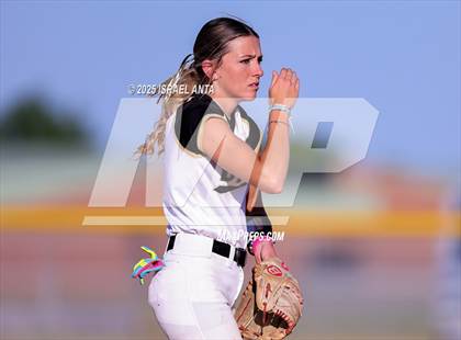 Thumbnail 1 in Purnell Swett @ Gray's Creek (United 8 Conference Tournament - Semi-Finals) photogallery.