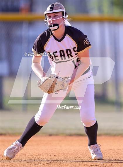 Thumbnail 2 in Purnell Swett @ Gray's Creek (United 8 Conference Tournament - Semi-Finals) photogallery.