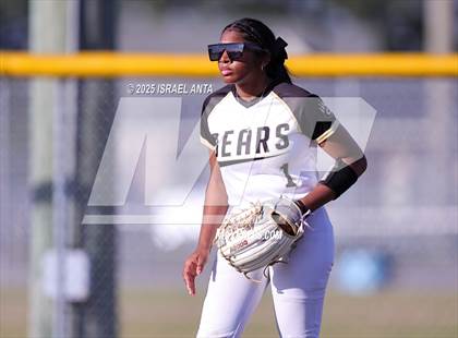 Thumbnail 2 in Purnell Swett @ Gray's Creek (United 8 Conference Tournament - Semi-Finals) photogallery.