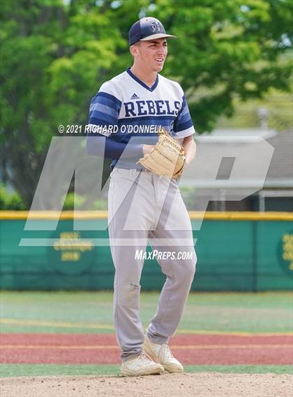 Thumbnail 1 in Howell vs Red Bank Catholic photogallery.
