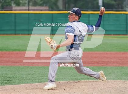 Thumbnail 2 in Howell vs Red Bank Catholic photogallery.