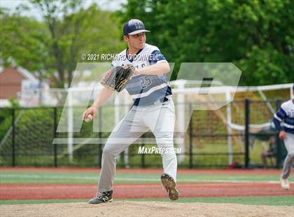 Thumbnail 3 in Howell vs Red Bank Catholic photogallery.