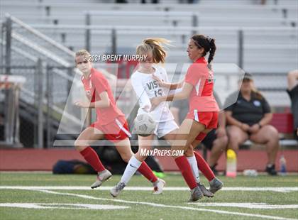 Thumbnail 2 in Mountain Vista @ Brighton (CHSAA 5A Playoffs - Rd 1) photogallery.