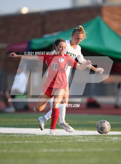 Thumbnail 2 in Mountain Vista @ Brighton (CHSAA 5A Playoffs - Rd 1) photogallery.