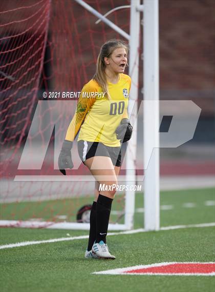 Thumbnail 3 in Mountain Vista @ Brighton (CHSAA 5A Playoffs - Rd 1) photogallery.