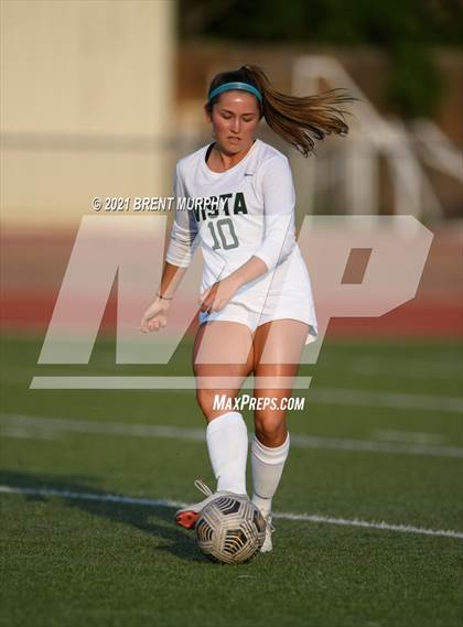 Thumbnail 3 in Mountain Vista @ Brighton (CHSAA 5A Playoffs - Rd 1) photogallery.
