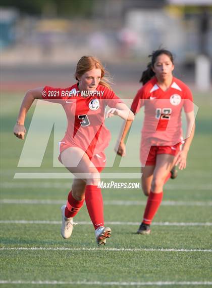 Thumbnail 1 in Mountain Vista @ Brighton (CHSAA 5A Playoffs - Rd 1) photogallery.