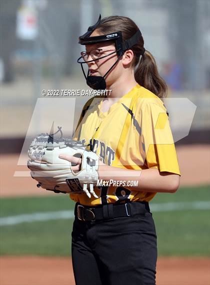 Thumbnail 3 in Gilbert vs Horizon (Desert Mountain Tournament) photogallery.