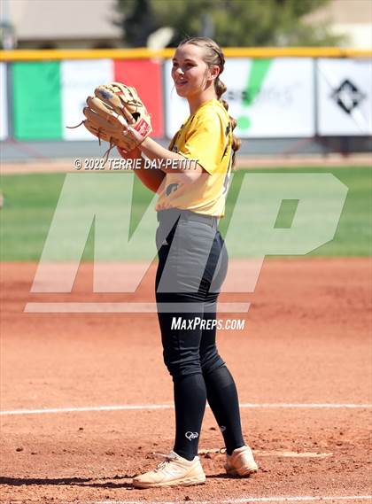 Thumbnail 1 in Gilbert vs Horizon (Desert Mountain Tournament) photogallery.