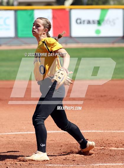 Thumbnail 1 in Gilbert vs Horizon (Desert Mountain Tournament) photogallery.