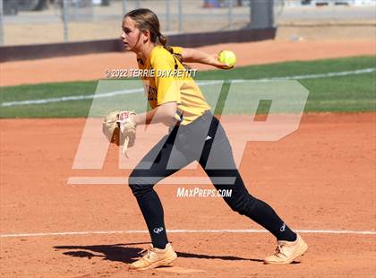 Thumbnail 3 in Gilbert vs Horizon (Desert Mountain Tournament) photogallery.