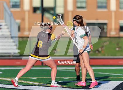 Thumbnail 1 in Commack vs William Floyd photogallery.