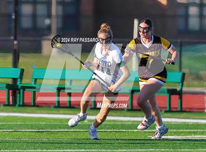 Thumbnail 3 in Commack vs William Floyd photogallery.