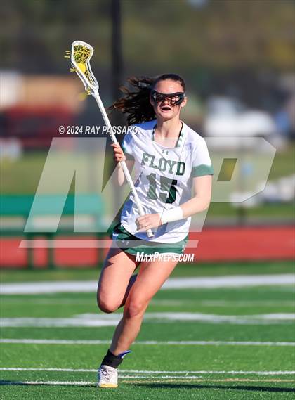 Thumbnail 3 in Commack vs William Floyd photogallery.