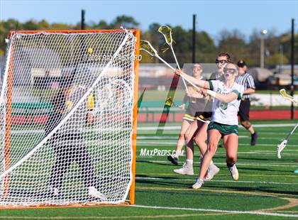 Thumbnail 2 in Commack vs William Floyd photogallery.