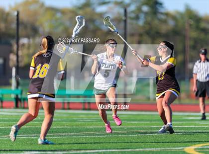 Thumbnail 1 in Commack vs William Floyd photogallery.
