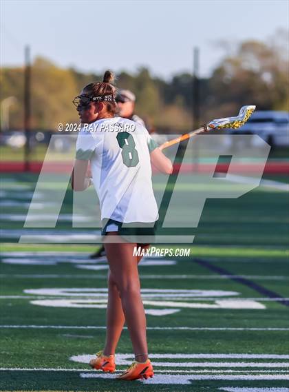 Thumbnail 2 in Commack vs William Floyd photogallery.
