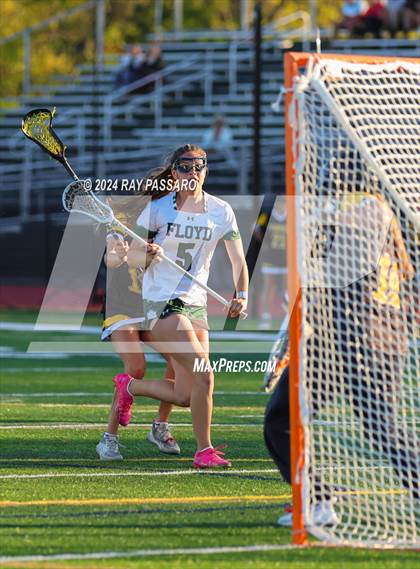 Thumbnail 1 in Commack vs William Floyd photogallery.