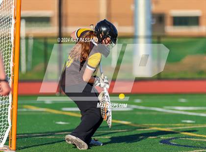 Thumbnail 2 in Commack vs William Floyd photogallery.