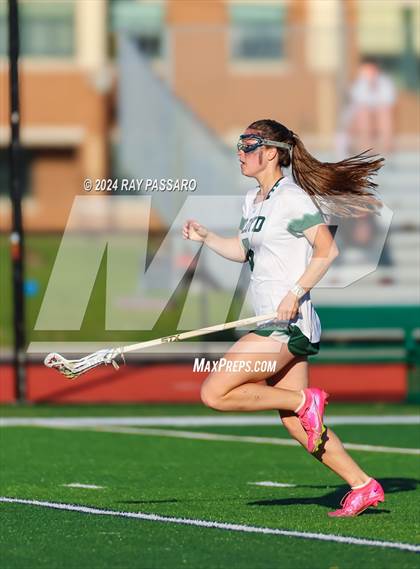 Thumbnail 3 in Commack vs William Floyd photogallery.
