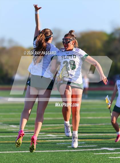 Thumbnail 1 in Commack vs William Floyd photogallery.