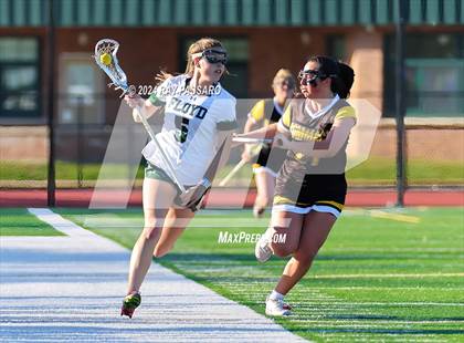 Thumbnail 1 in Commack vs William Floyd photogallery.