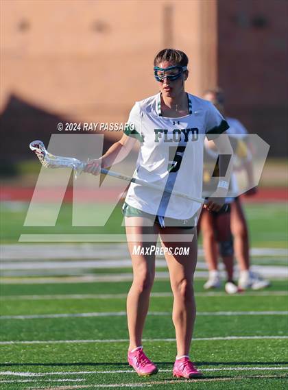 Thumbnail 2 in Commack vs William Floyd photogallery.