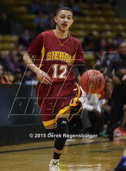 Thumbnail 1 in Longmont vs Sierra (CHSAA 4A Semifinal) photogallery.