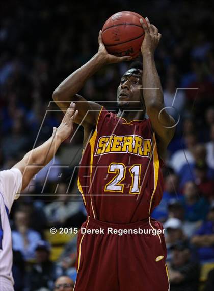 Thumbnail 3 in Longmont vs Sierra (CHSAA 4A Semifinal) photogallery.