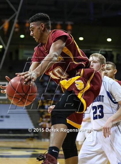 Thumbnail 3 in Longmont vs Sierra (CHSAA 4A Semifinal) photogallery.