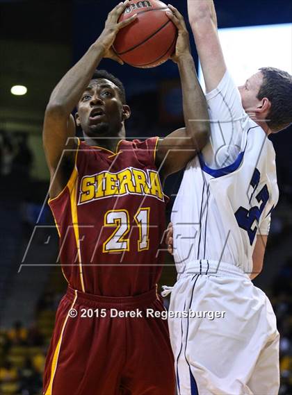 Thumbnail 1 in Longmont vs Sierra (CHSAA 4A Semifinal) photogallery.