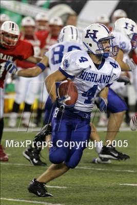 Thumbnail 2 in Colerain @ Highlands (Nike 5 Days 2 Friday) photogallery.