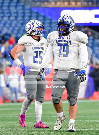 Thumbnail 2 in Fairhaven vs Salem (MIAA D6 Final) photogallery.