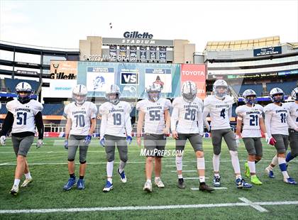 Thumbnail 3 in Fairhaven vs Salem (MIAA D6 Final) photogallery.