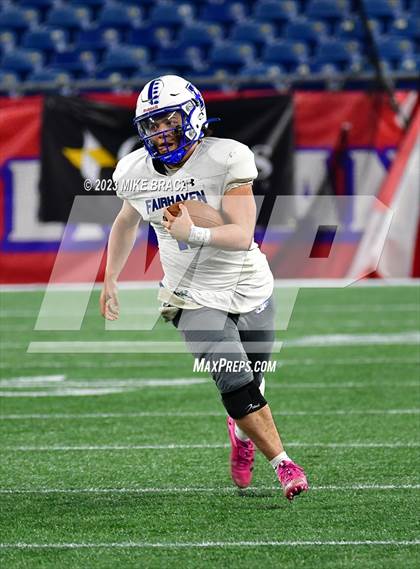 Thumbnail 1 in Fairhaven vs Salem (MIAA D6 Final) photogallery.