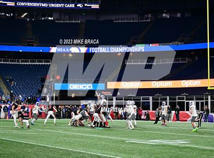 Thumbnail 3 in Fairhaven vs Salem (MIAA D6 Final) photogallery.