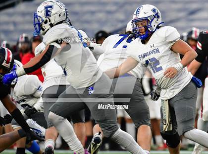 Thumbnail 2 in Fairhaven vs Salem (MIAA D6 Final) photogallery.