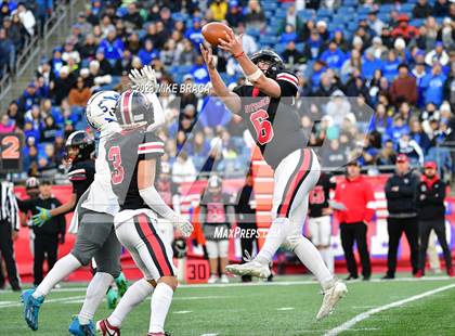 Thumbnail 3 in Fairhaven vs Salem (MIAA D6 Final) photogallery.
