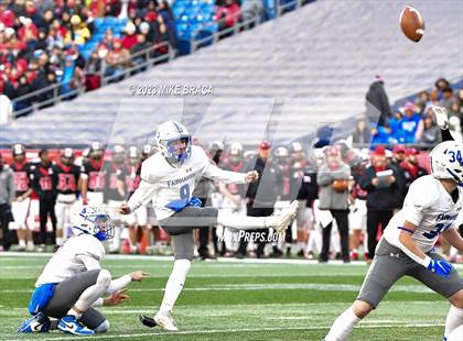 Thumbnail 2 in Fairhaven vs Salem (MIAA D6 Final) photogallery.