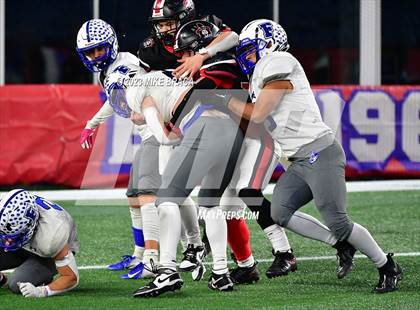 Thumbnail 3 in Fairhaven vs Salem (MIAA D6 Final) photogallery.